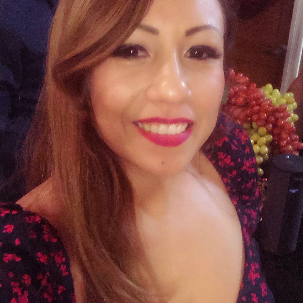 Meet your Posher, Evelyn